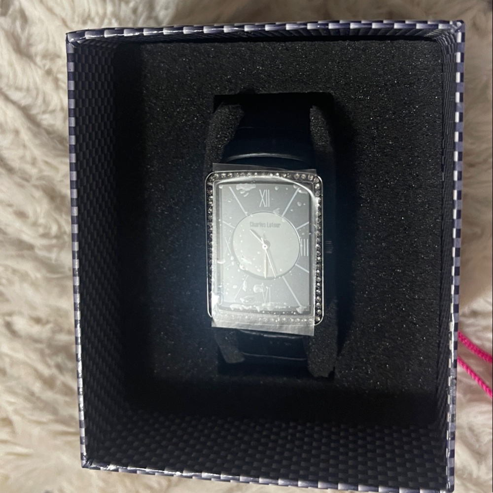 Elegant Silver and Black Men's Watch